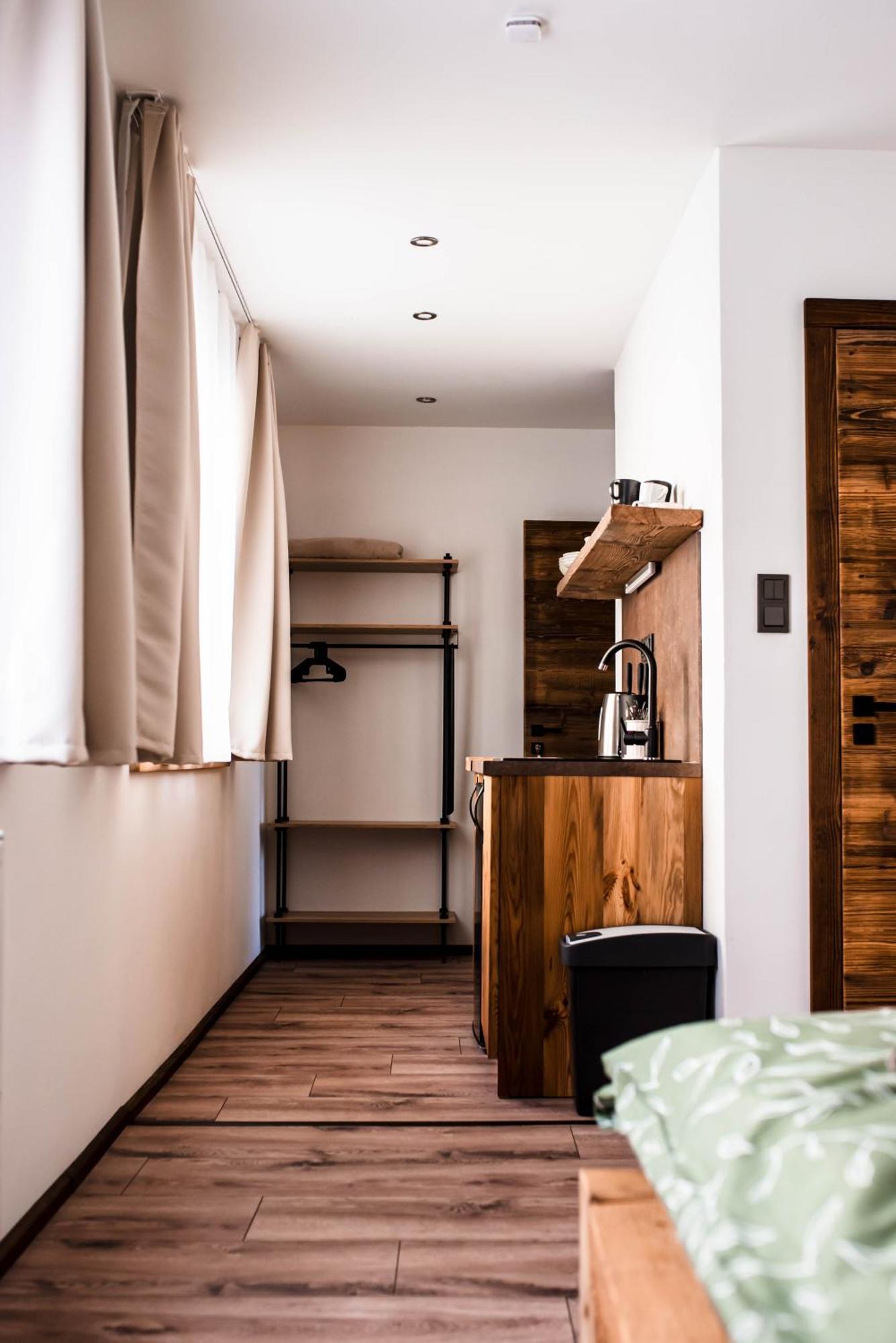 נובה מסטו פוד סמרקם Apartmany Zeme מראה חיצוני תמונה