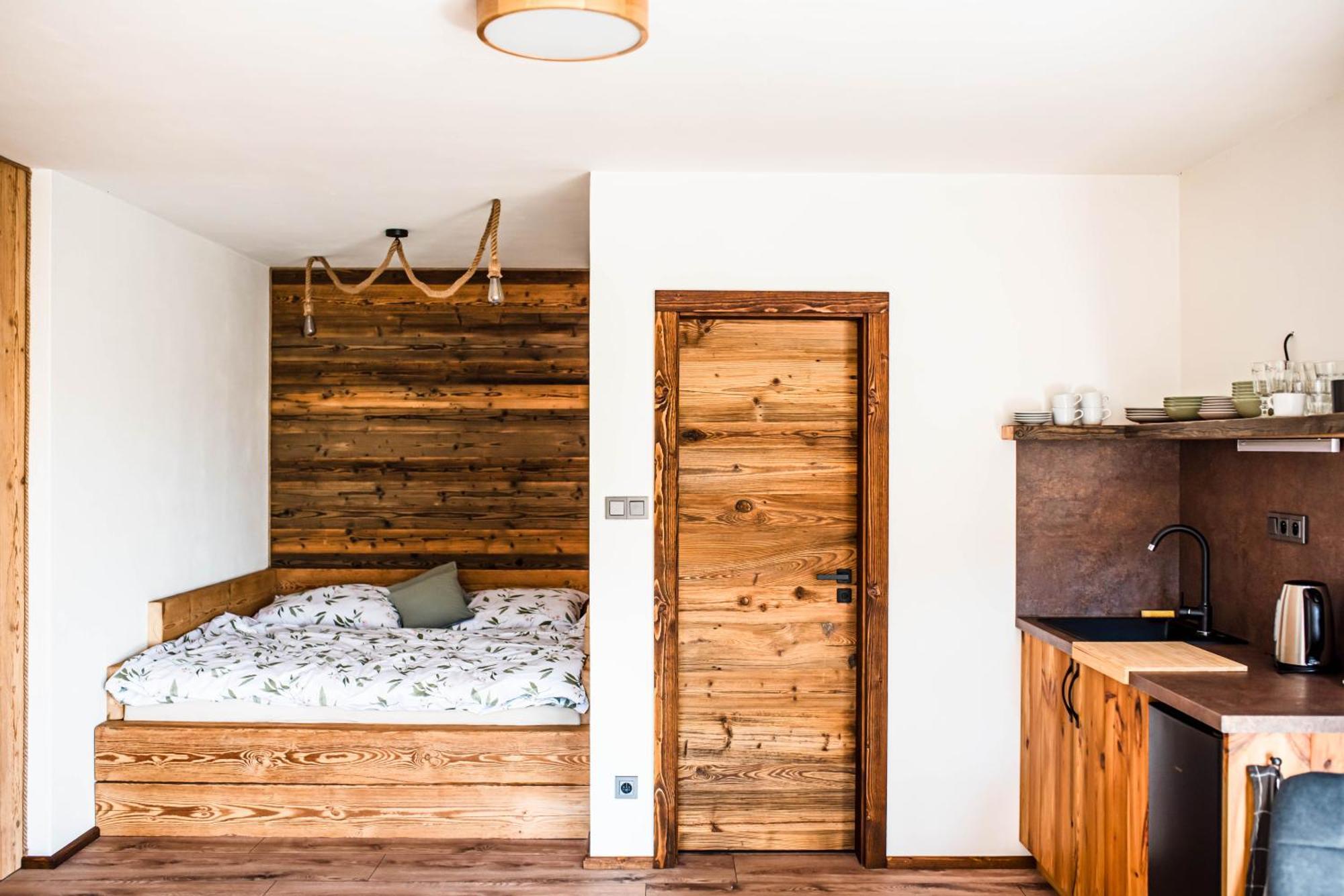 נובה מסטו פוד סמרקם Apartmany Zeme מראה חיצוני תמונה